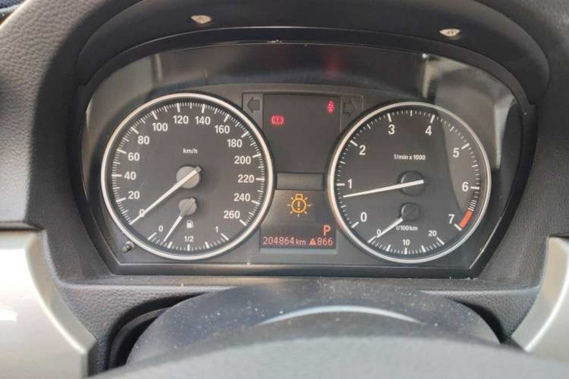 Used BMW 3 Series 2012 320i Luxury Edition Instrument Cluster