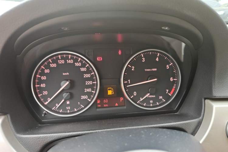 Used BMW 3 Series 2012 320i Luxury Edition Instrument Cluster