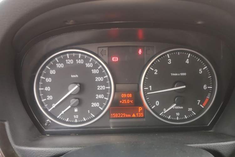 Used BMW 3 Series 2012 320i Sport Edition Instrument Cluster