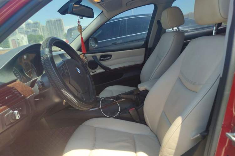 Used BMW 3 Series 2012 320i Sport Edition Left Front Seat
