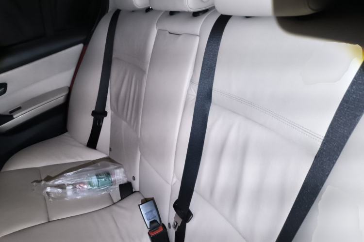 Used BMW 3 Series 2012 320i Luxury Edition Left Rear Seat