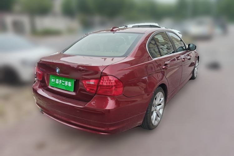 Used BMW 3 Series 2012 320i Luxury Edition Rear Right 45 Deg