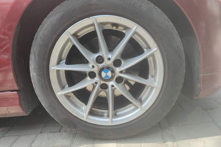 Used BMW 3 Series 2012 318i Leading Model Right Front Wheel Hub