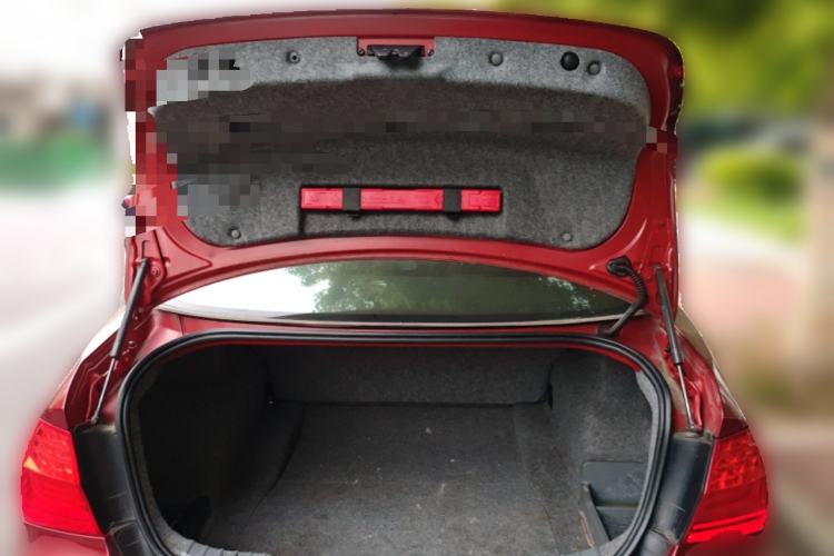 Used BMW 3 Series 2012 318i Leading Model Trunk