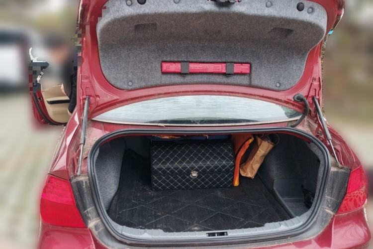 Used BMW 3 Series 2012 318i Leading Model Trunk