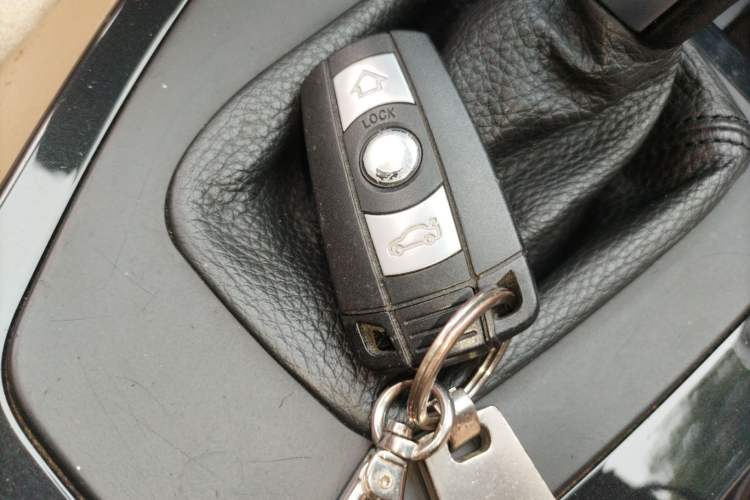 Used BMW 3 Series 2012 318i Leading Model Vehicle Key