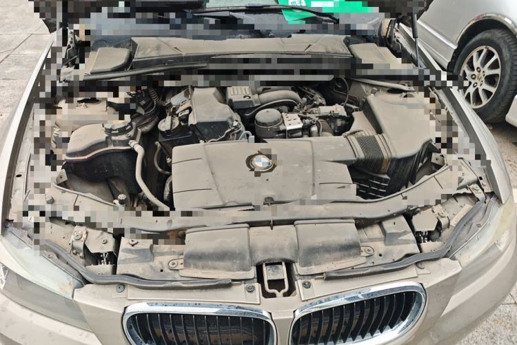 Used BMW 3 Series 2012 318i Leading Model Engine Bay