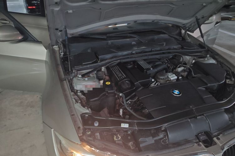 Used BMW 3 Series 2012 318i Leading Model Engine Bay Right