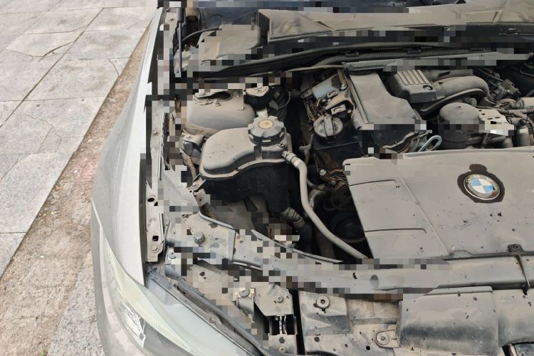 Used BMW 3 Series 2012 318i Leading Model Engine Bay Right