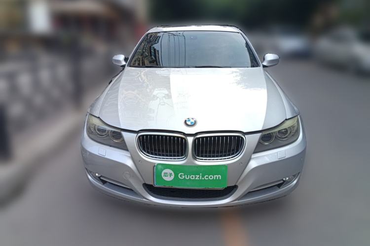 Used BMW 3 Series 2012 320i Luxury Edition Front
