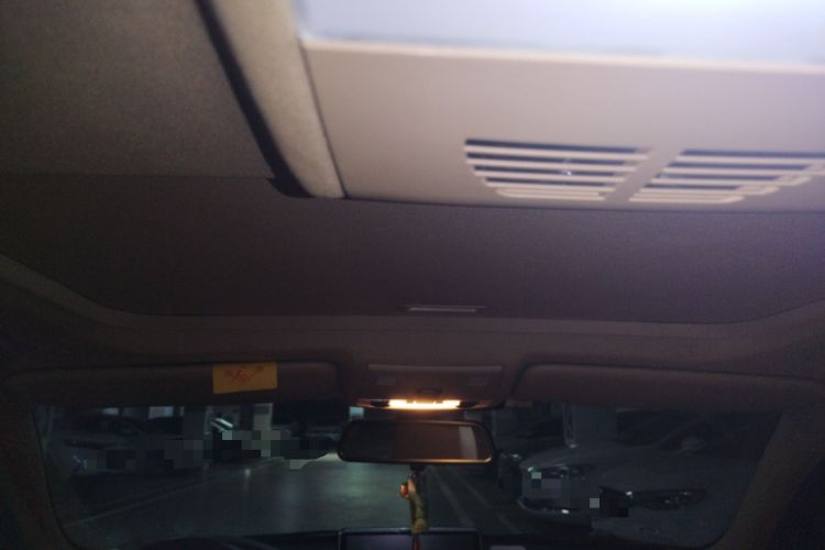 Used BMW 3 Series 2012 318i Leading Model Headliner