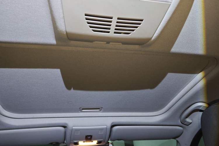 Used BMW 3 Series 2012 318i Leading Model Headliner