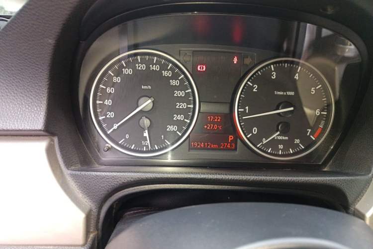 Used BMW 3 Series 2012 320i Luxury Edition Instrument Cluster