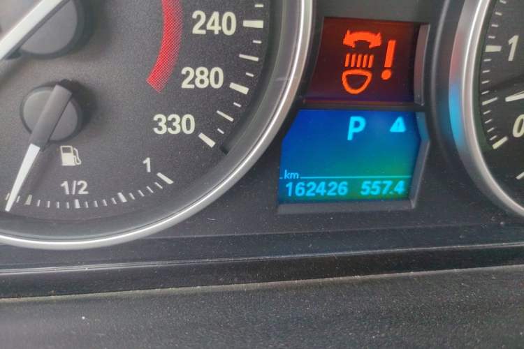 Used BMW 3 Series 2012 335i Odometer Close Up
