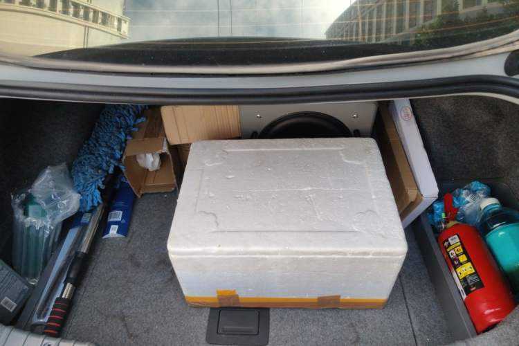 Used BMW 3 Series 2012 318i Leading Model Trunk