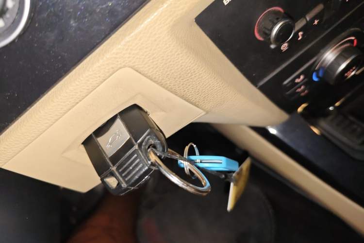 Used BMW 3 Series 2012 318i Leading Model Vehicle Key