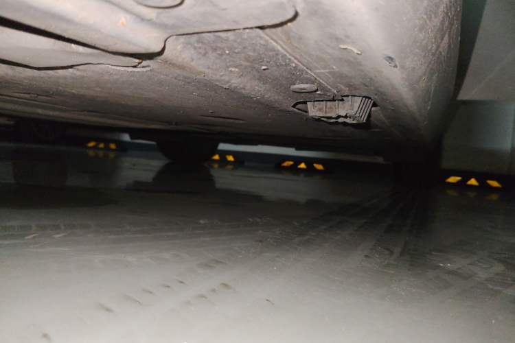 Used BMW 3 Series 2012 325i Luxury Edition Chassis Front Left