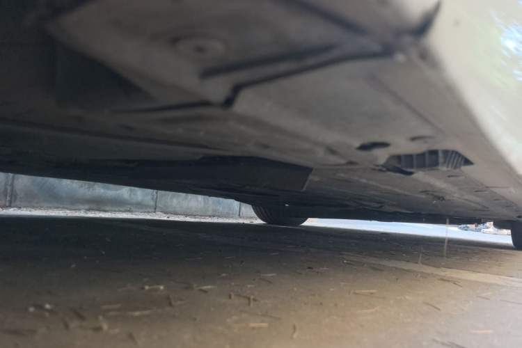 Used BMW 3 Series 2012 325i Luxury Edition Chassis Rear Right