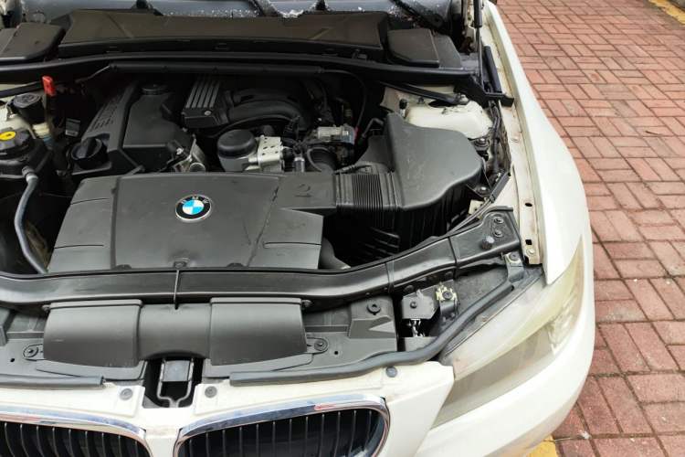 Used BMW 3 Series 2012 318i Leading Model Engine Bay Left