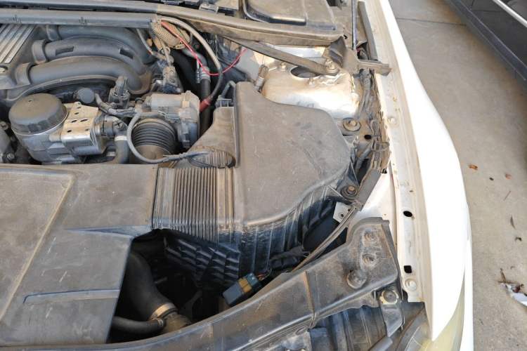 Used BMW 3 Series 2012 318i Leading Model Engine Bay Left