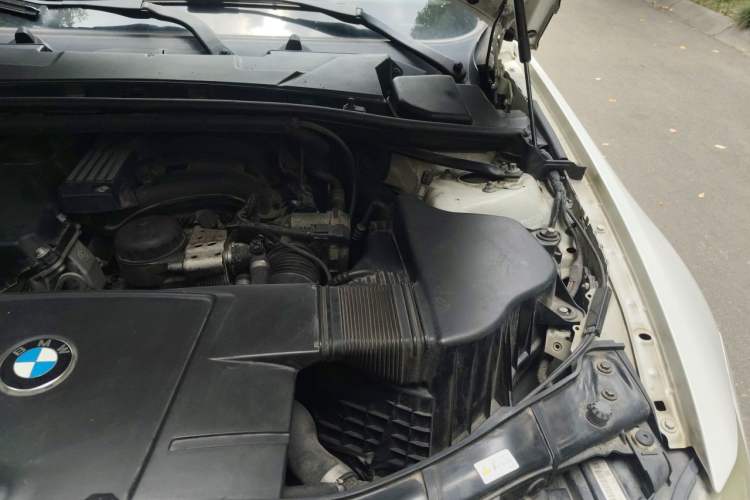 Used BMW 3 Series 2012 318i Leading Model Engine Bay Left