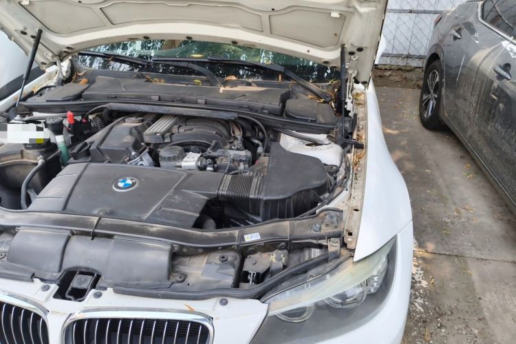 Used BMW 3 Series  Engine Bay Left