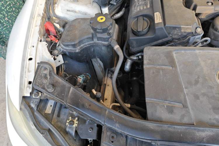 Used BMW 3 Series 2012 318i Leading Model Engine Bay Right