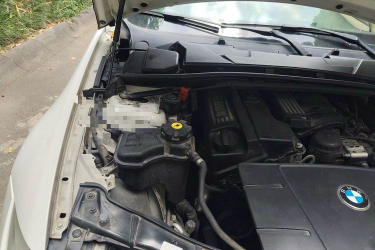 Used BMW 3 Series 2012 318i Leading Model Engine Bay Right