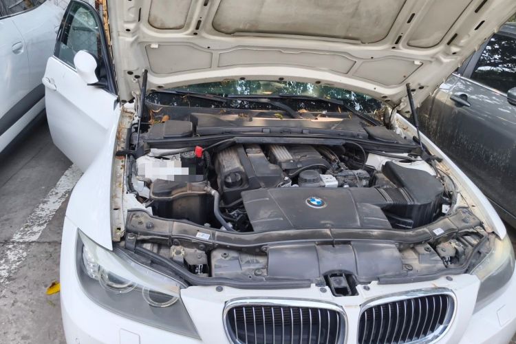 Used BMW 3 Series  Engine Bay Right