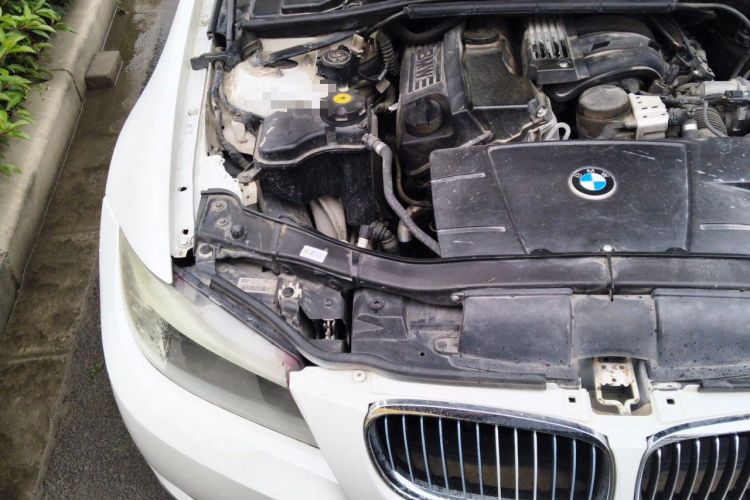 Used BMW 3 Series 2012 318i Leading Model Engine Bay Right