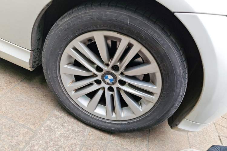 Used BMW 3 Series 2012 320i Sport Edition Exterior 7