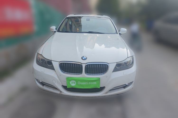 Used BMW 3 Series 2012 320i Luxury Edition Front