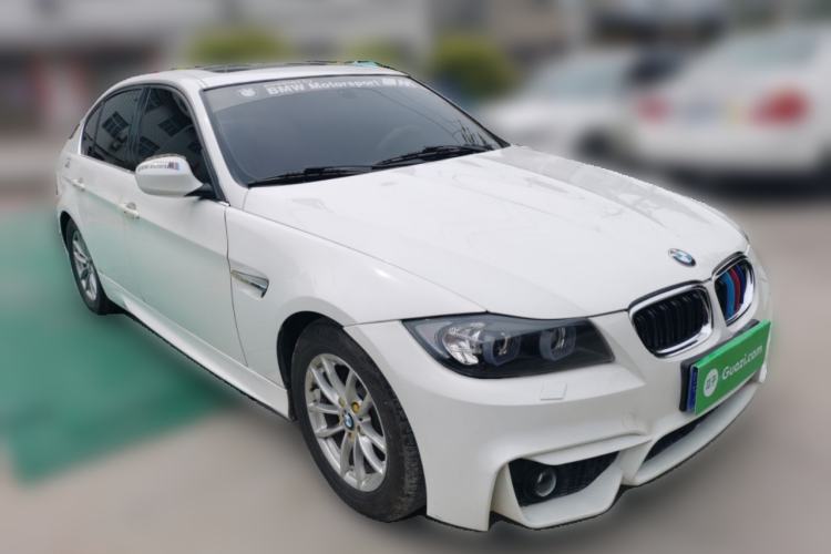 Used BMW 3 Series 2012 320i Sport Edition Front Right 45 Deg