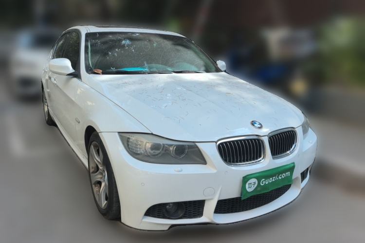 Used BMW 3 Series 2012 325i Luxury Edition Front Right 45 Deg