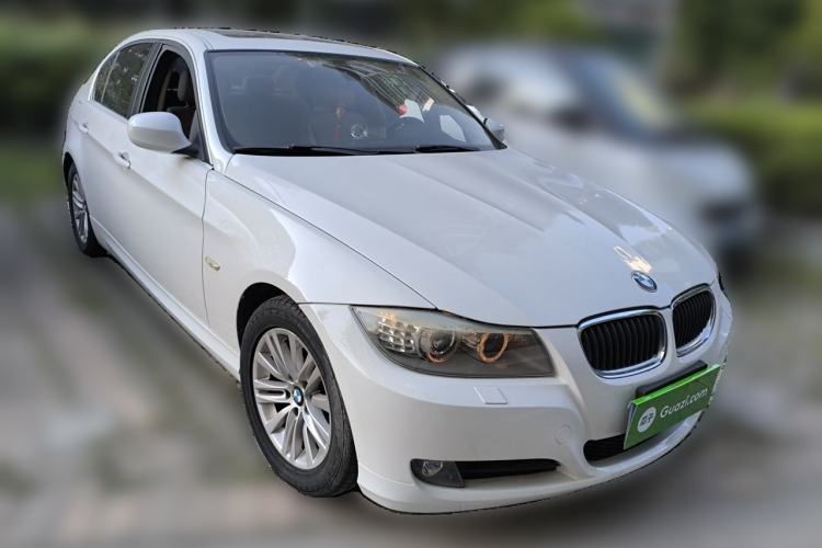 Used BMW 3 Series 2012 320i Sport Edition Front Right 45 Deg