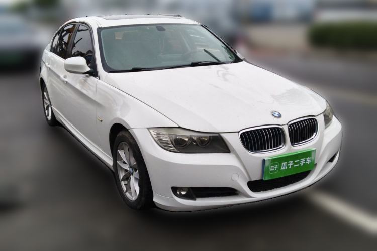 Used BMW 3 Series 2012 318i Leading Model Front Right 45 Deg