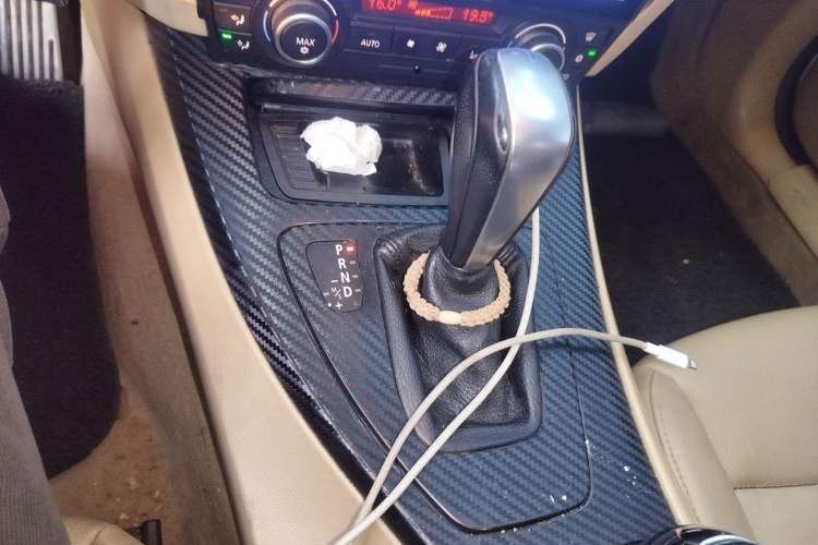 Used BMW 3 Series 2012 318i Leading Model Gear Lever