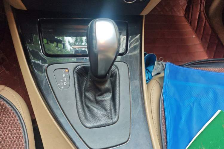 Used BMW 3 Series 2012 318i Leading Model Gear Lever