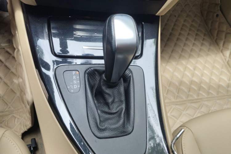 Used BMW 3 Series 2012 318i Leading Model Gear Lever