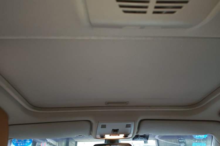 Used BMW 3 Series 2012 320i Sport Edition Headliner