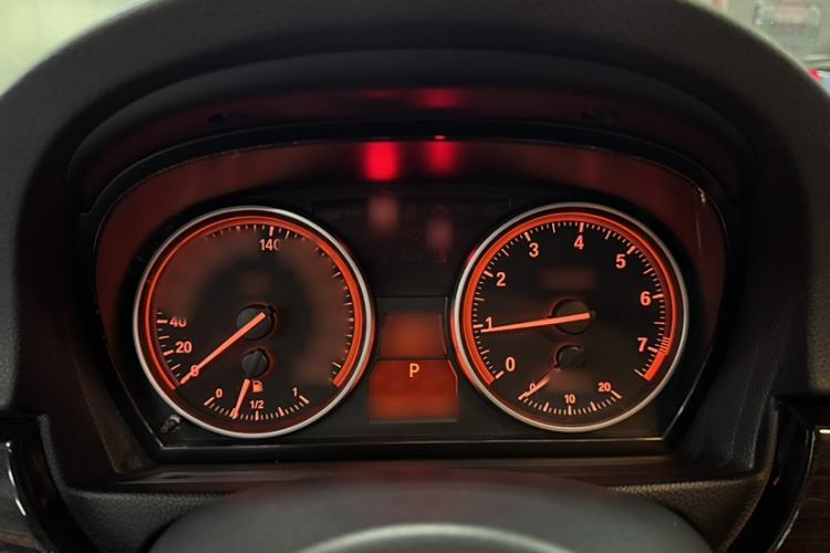 Used BMW 3 Series 2012 325i Luxury Edition Instrument Cluster