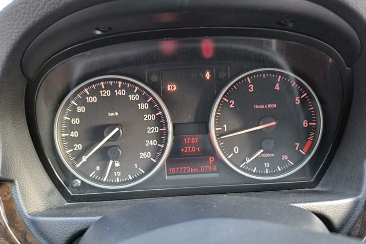 Used BMW 3 Series 2012 320i Sport Edition Instrument Cluster