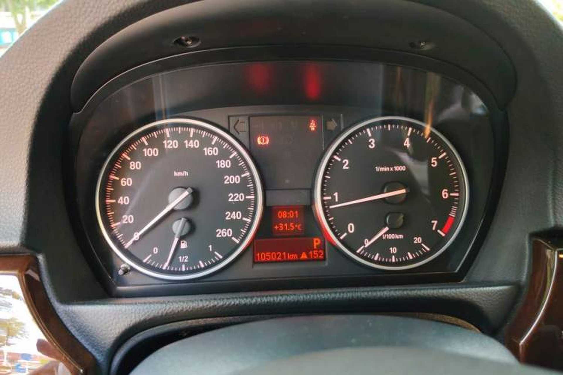 Used BMW 3 Series 2012 320i Sport Edition Instrument Cluster