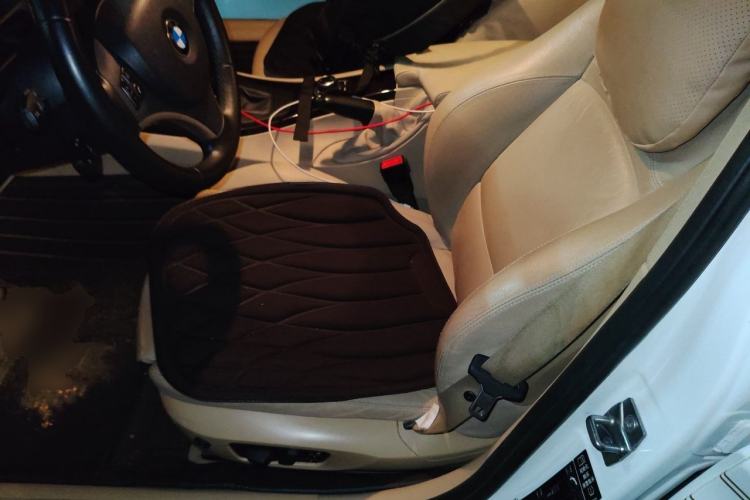 Used BMW 3 Series 2012 325i Luxury Edition Left Front Seat