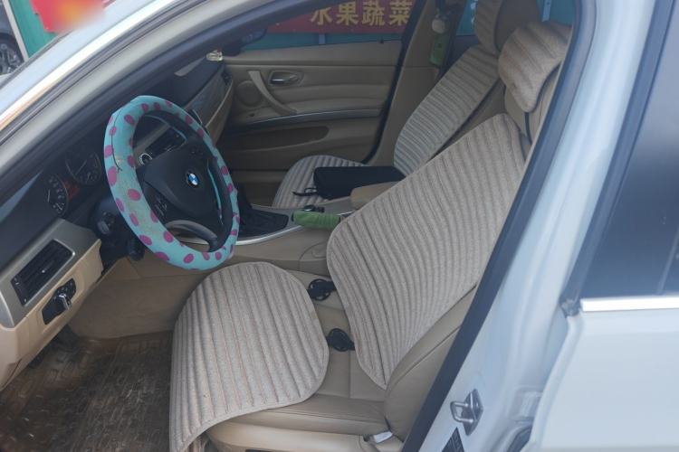 Used BMW 3 Series 2012 320i Luxury Edition Left Front Seat