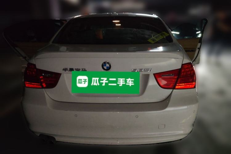 Used BMW 3 Series 2012 325i Luxury Edition Rear
