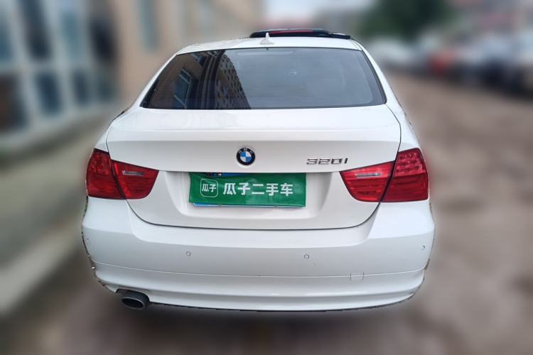 Used BMW 3 Series 2012 320i Luxury Edition Rear