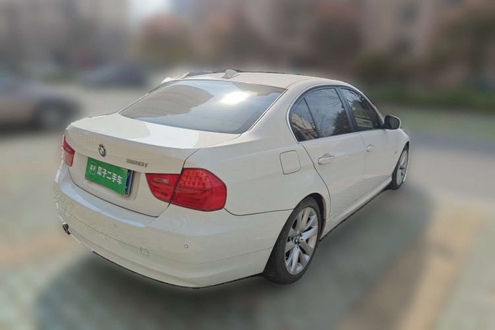 Used BMW 3 Series 2012 320i Luxury Edition Rear Right 45 Deg