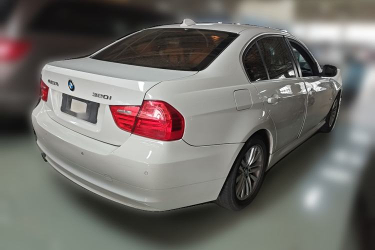Used BMW 3 Series 2012 320i Sport Edition Rear Right 45 Deg