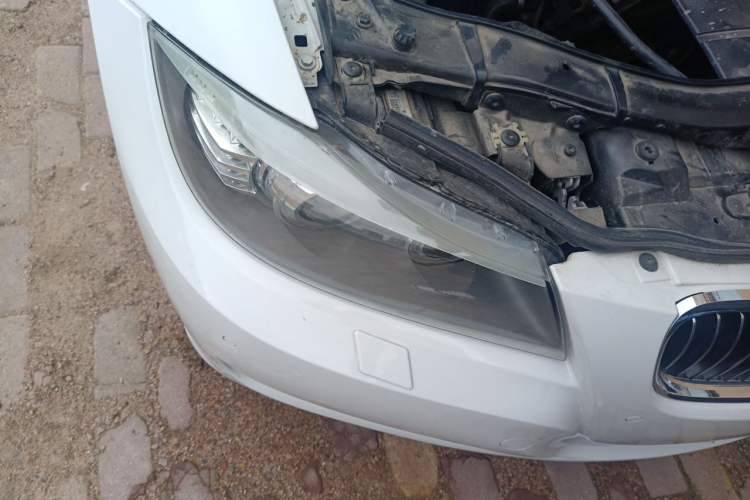 Used BMW 3 Series 2012 320i Luxury Edition Right Front Headlight